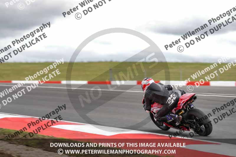 cadwell no limits trackday;cadwell park;cadwell park photographs;cadwell trackday photographs;enduro digital images;event digital images;eventdigitalimages;navarra;no limits trackdays;peter wileman photography;racing digital images;trackday digital images;trackday photos